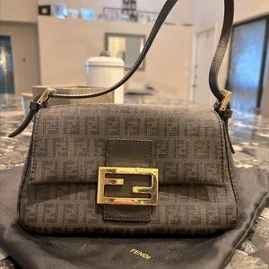 Rare FENDI Baguette Bag